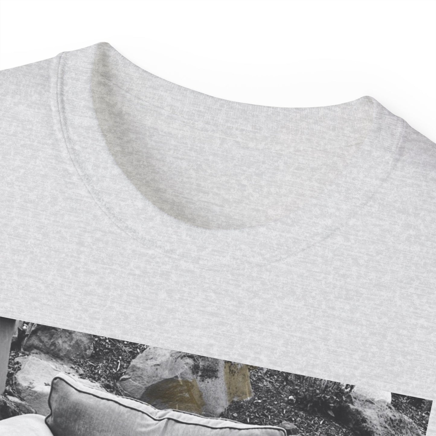 Comfortable Photo Graphic Tee, Casual T-Shirt, Unisex Cotton Tee, Everyday Wear, Gift for Friends, Cozy Style